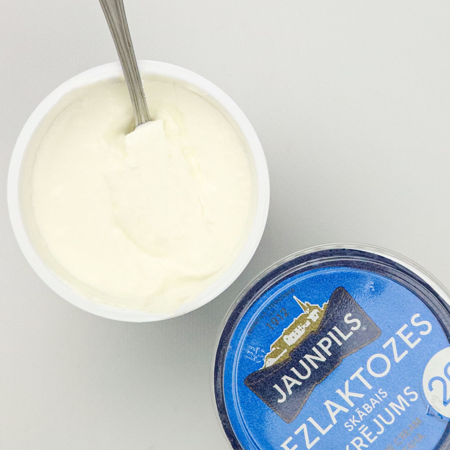 Lactose-free sour cream 20%